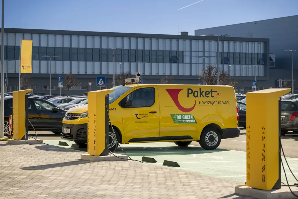 Gotovo 30% flote poštanskog sektora čine vozila na alternativni pogon